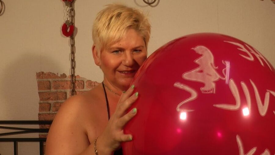 Bright Red Balloon