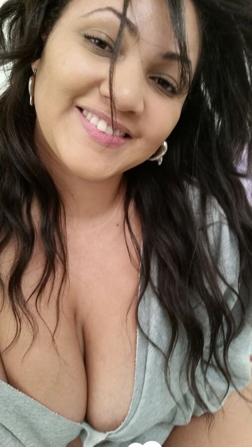 My cunt needs daily attention from this dildo