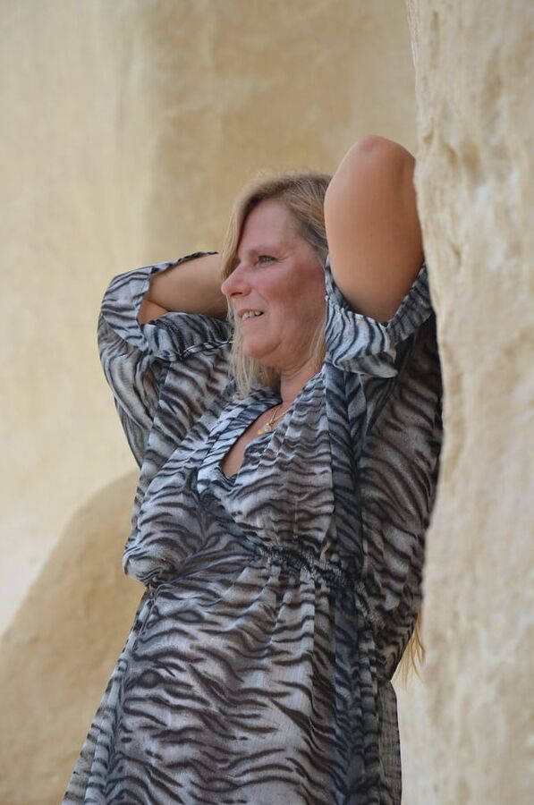 Shooting at the rocks 2