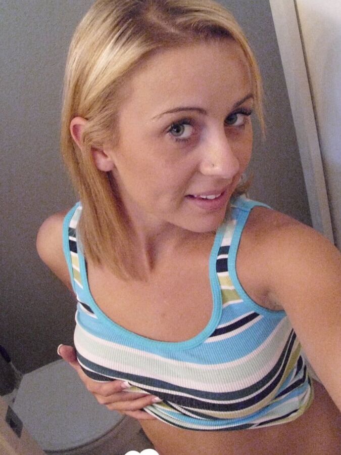 Curvy blonde has an amazing pair of breasts