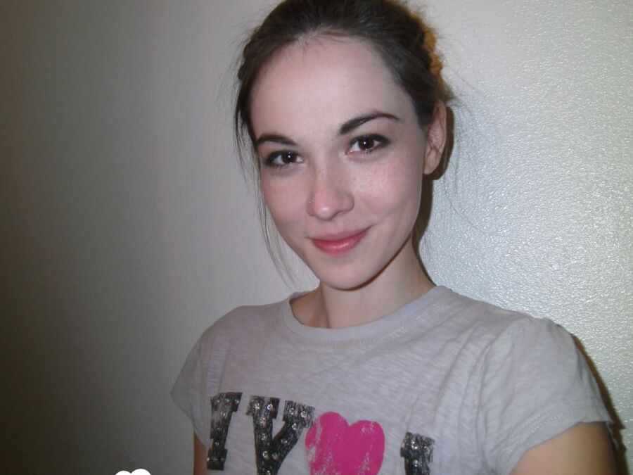 Girl with cute eyes seduces like a pro