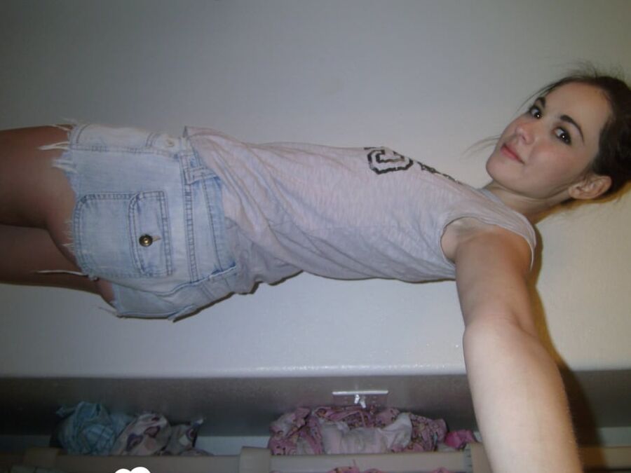 Girl with cute eyes seduces like a pro