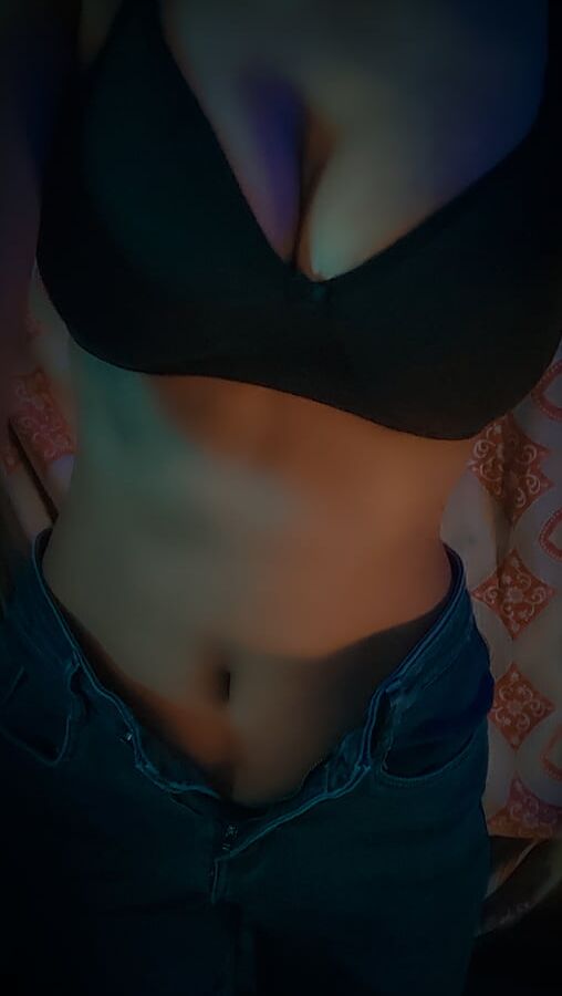 My full body is there for you to lick