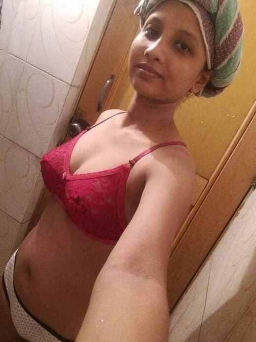 Cute girl viral photo