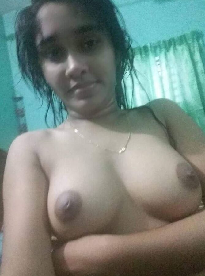 Cute girl viral photo
