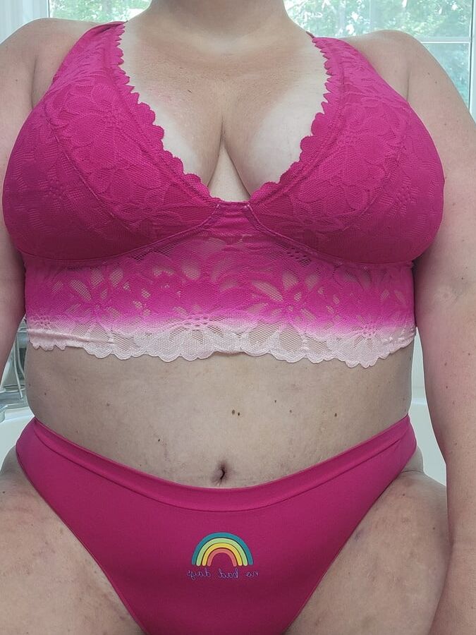 Sexy in Hot Pink "No Bad Days"