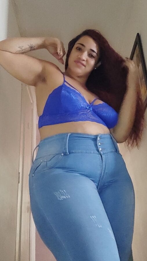 Latina Armpits