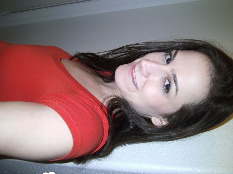 Magnificent brunette lifts her skirt and shirt up