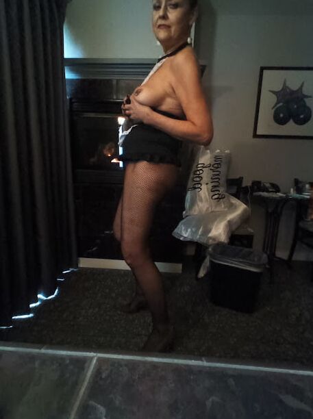 Who would like cleanjean as their french maid?