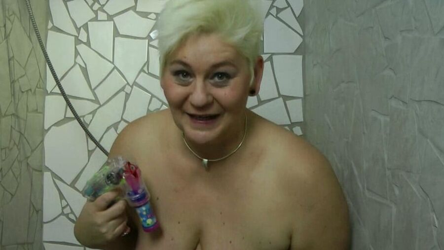 Bubbles in the shower