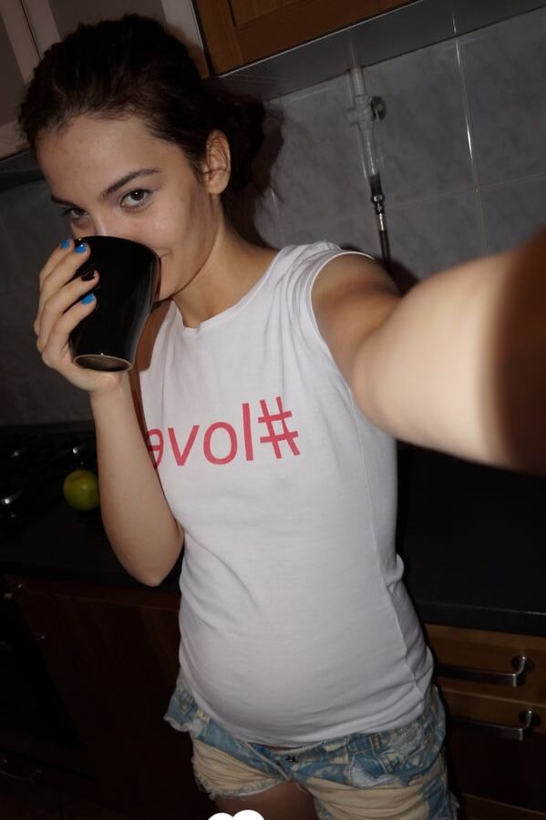 Hot pics of my girlfriend in some lingerie