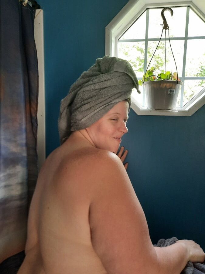 Have some pics of my bbw wife