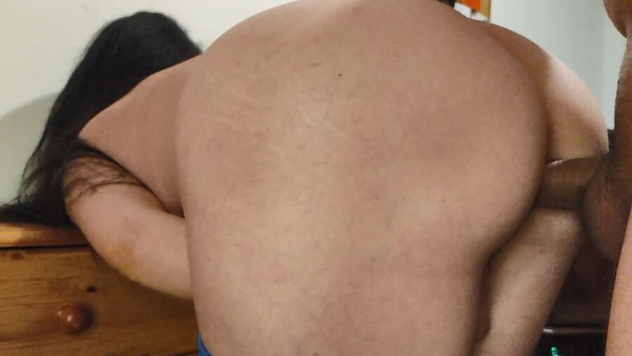 MILF Big Round Ass