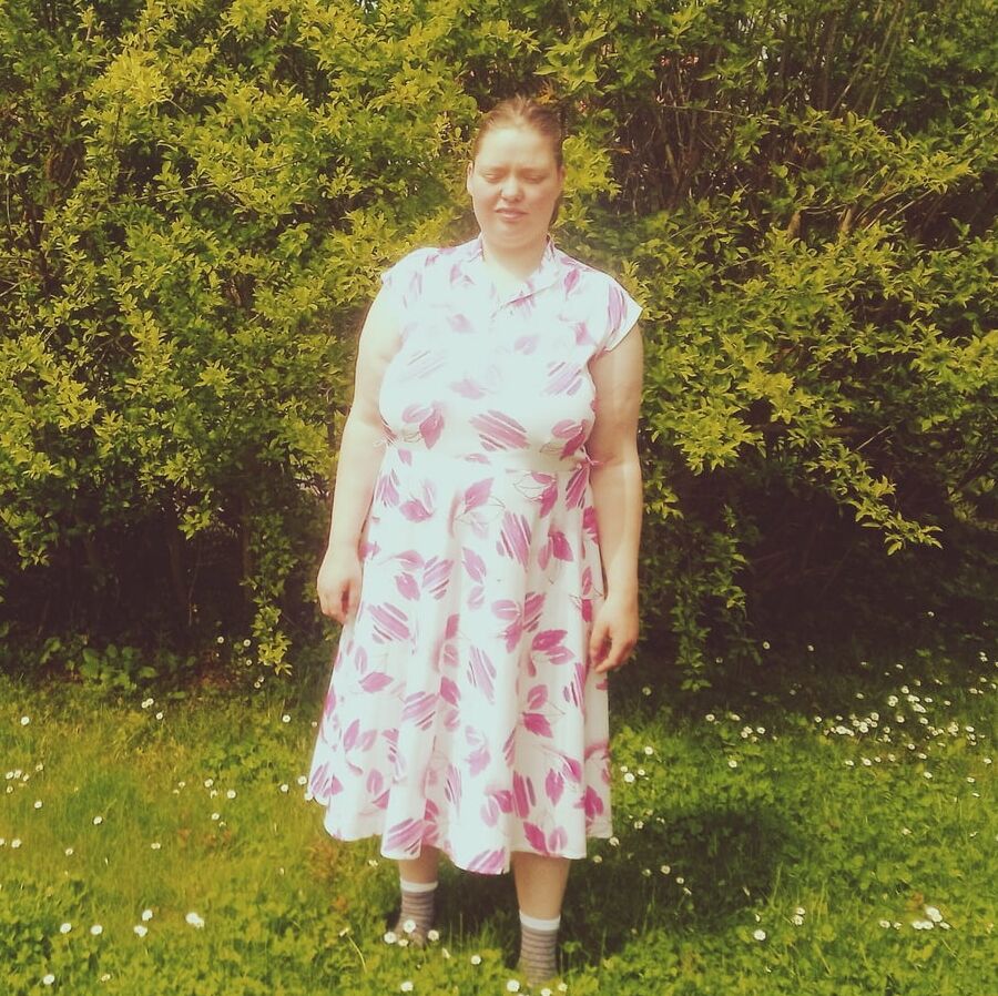 Meine Frau im Kleid