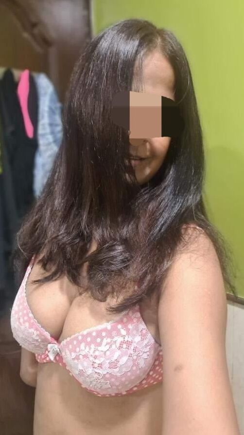 Plenty of milf ass and tits