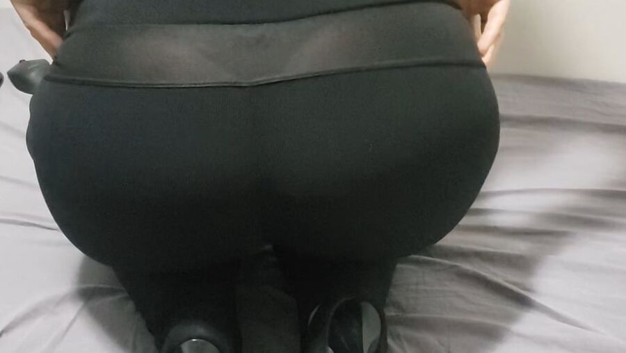 BUNDA (BIG BUTT)