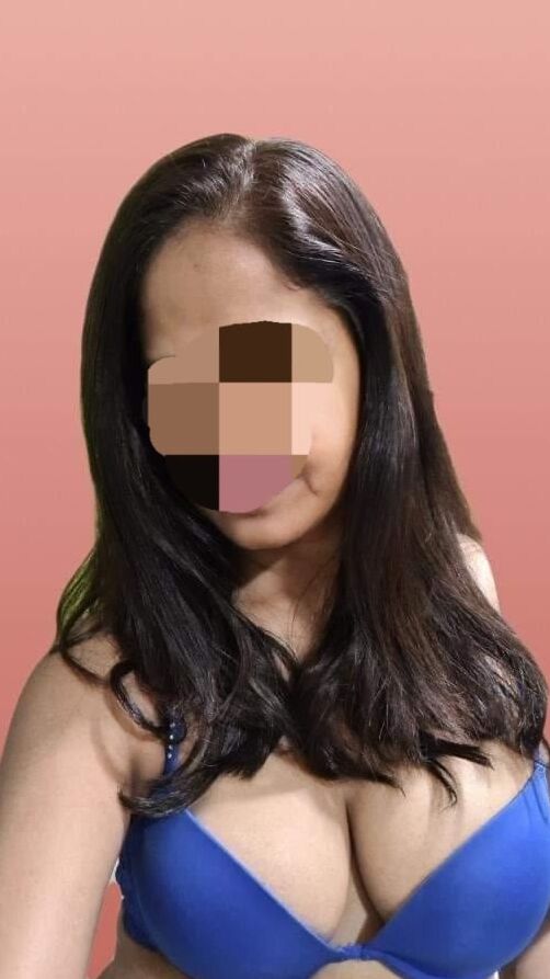 Plenty of milf ass and tits