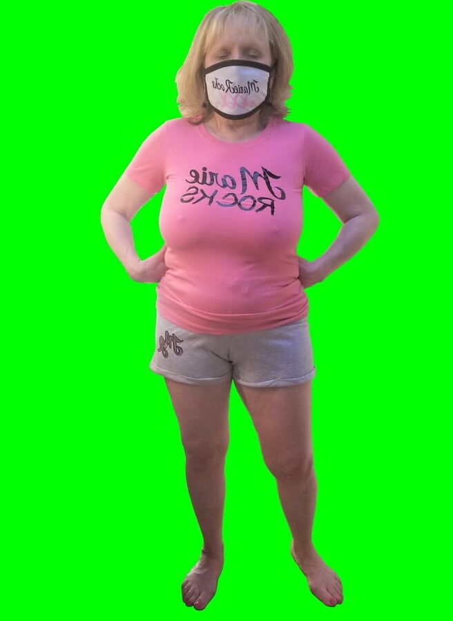 GILF Marie ready for photo editing