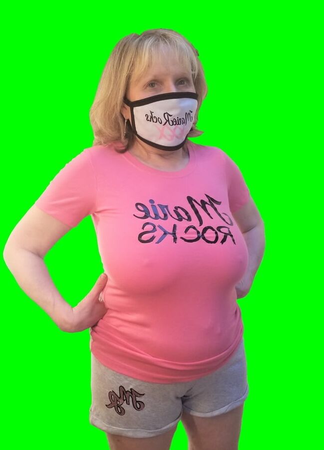 GILF Marie ready for photo editing