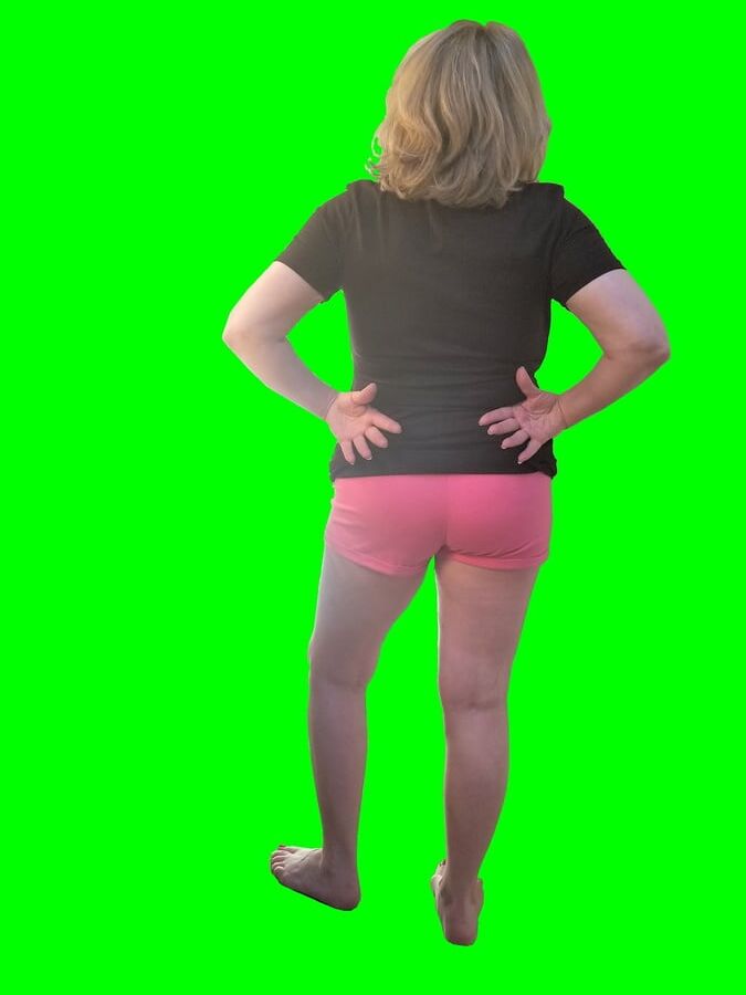 GILF Marie ready for photo editing