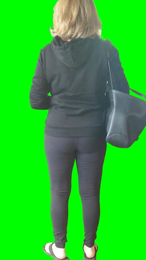GILF Marie ready for photo editing
