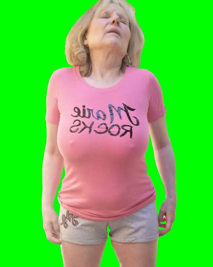 GILF Marie ready for photo editing