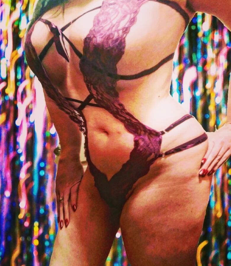 Emily Only Fans Modeling