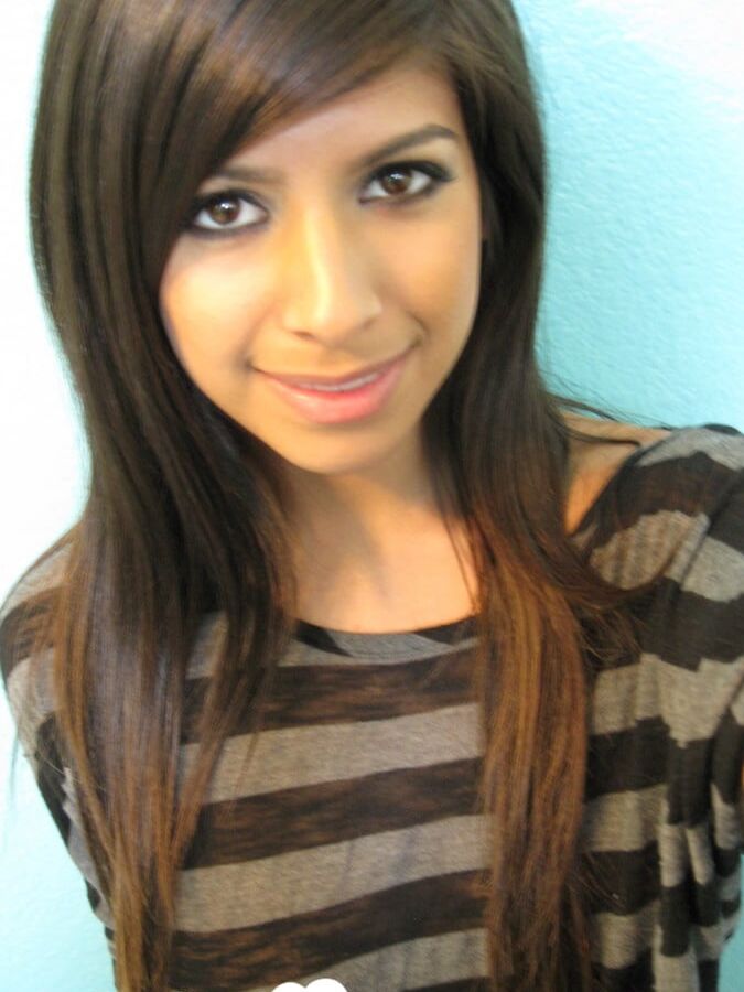 Brunette teases a bit in the bathroom