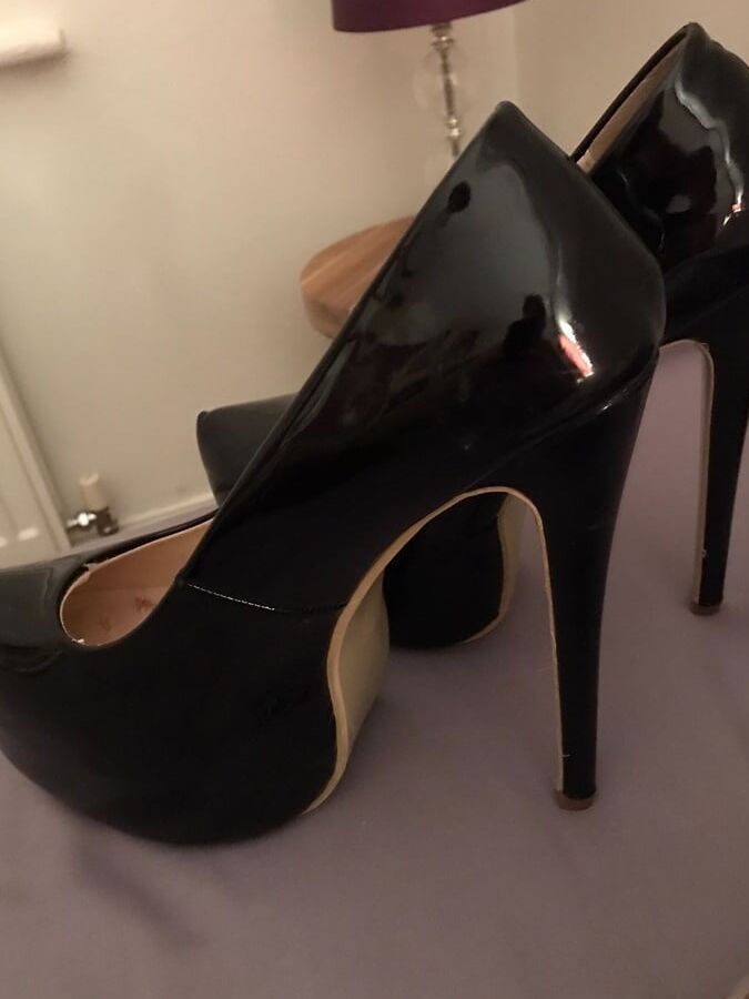 My sexy high heels (UK SIZE 7)