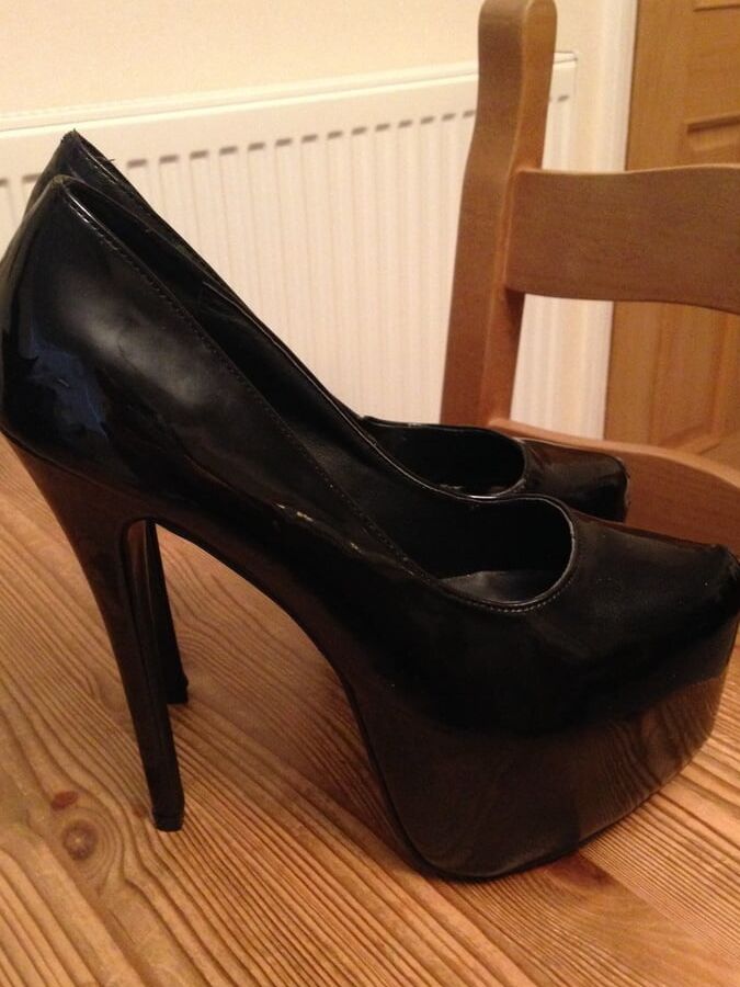 My sexy high heels (UK SIZE 7)