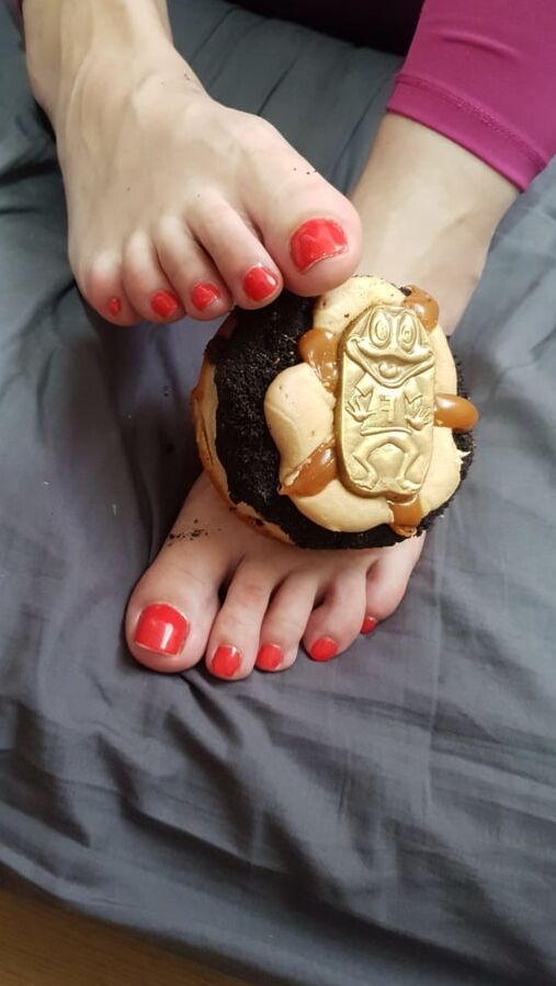 Empress Ember Feet 6