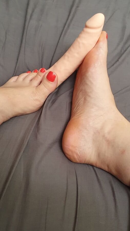 Empress Ember Feet 6