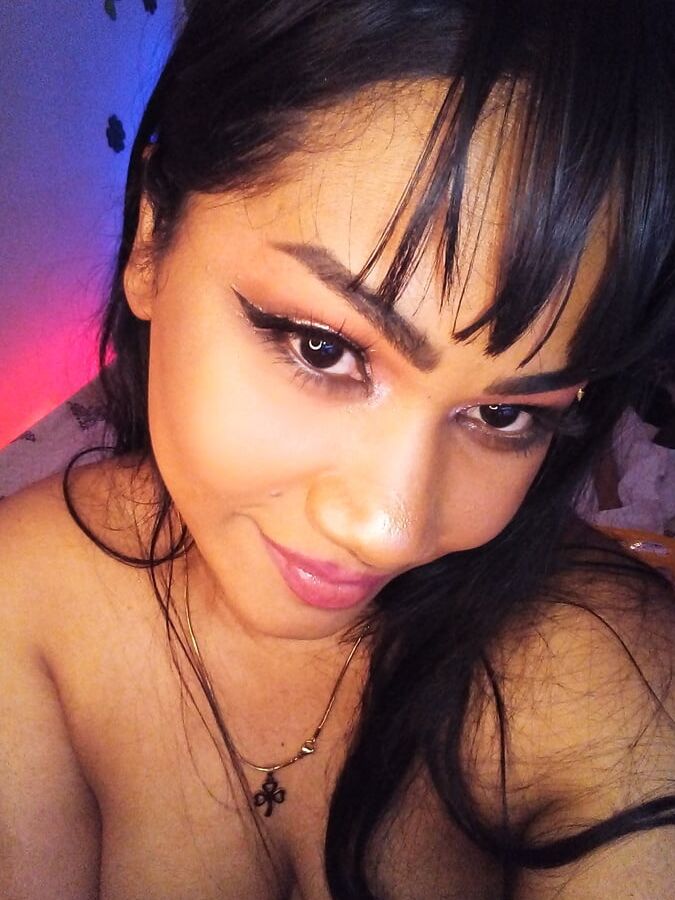 Look me I feel horny