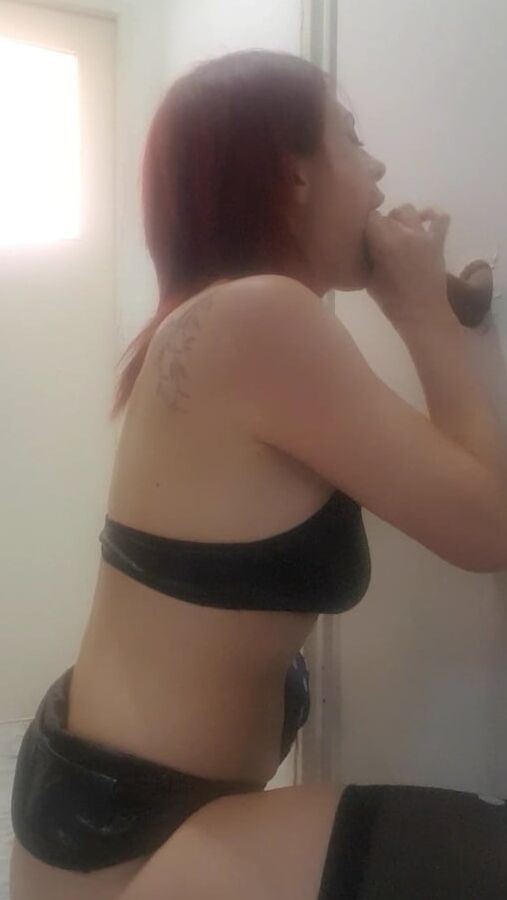 Gloryhole Wife