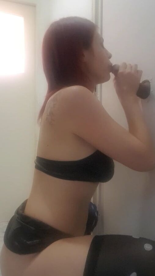 Gloryhole Wife