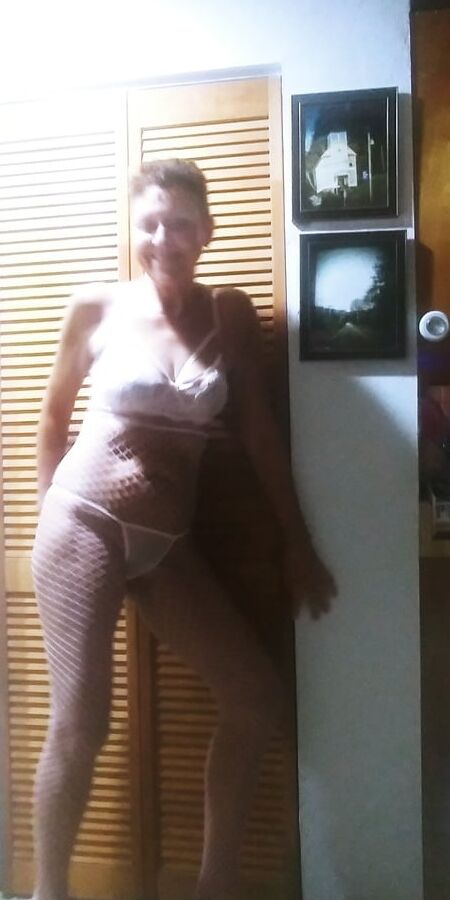 Lovely pink lingerie for cleanjean in the morning sun.