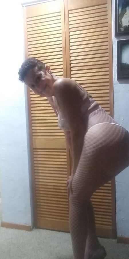 Lovely pink lingerie for cleanjean in the morning sun.
