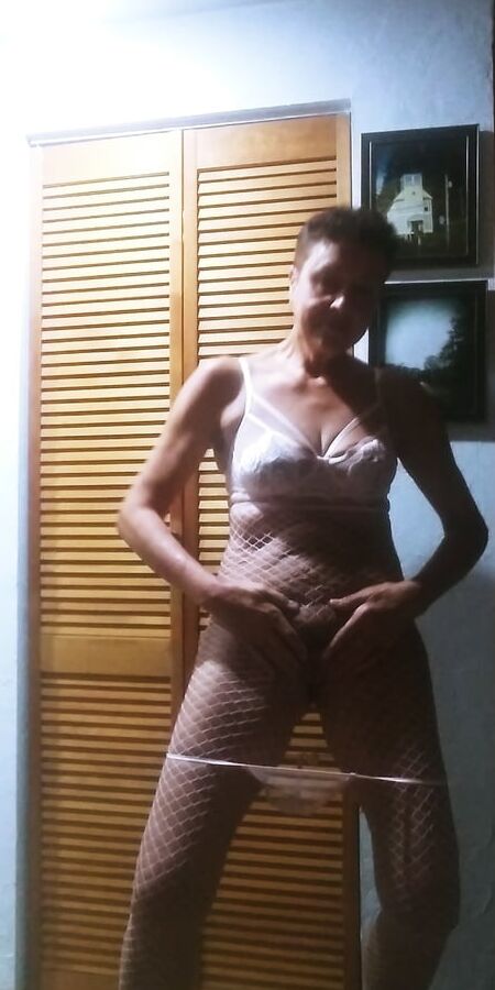 Lovely pink lingerie for cleanjean in the morning sun.