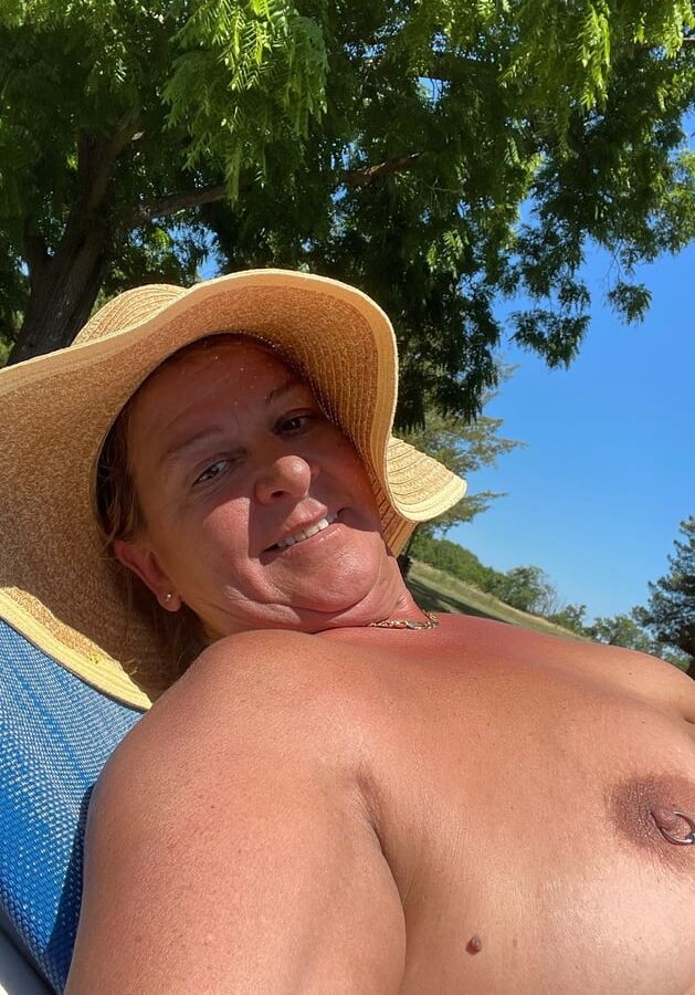 Tanning Tessa
