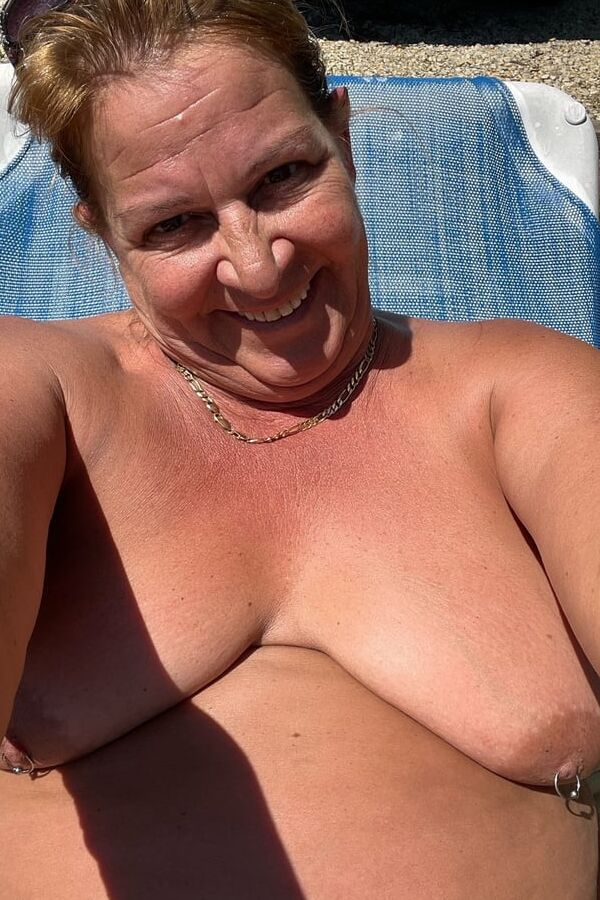 Tanning Tessa