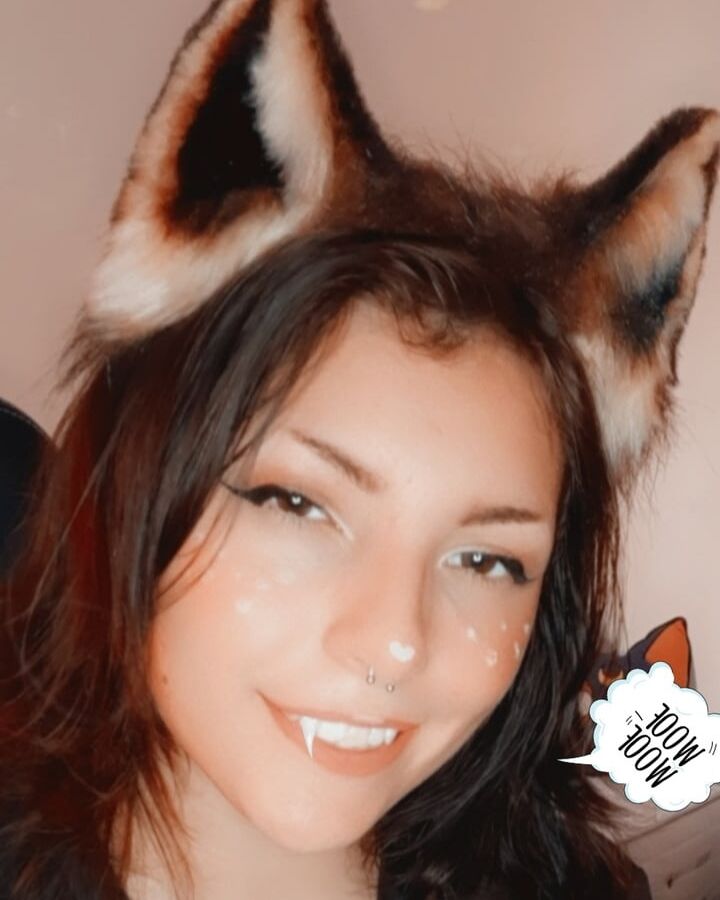 Pet play bitch