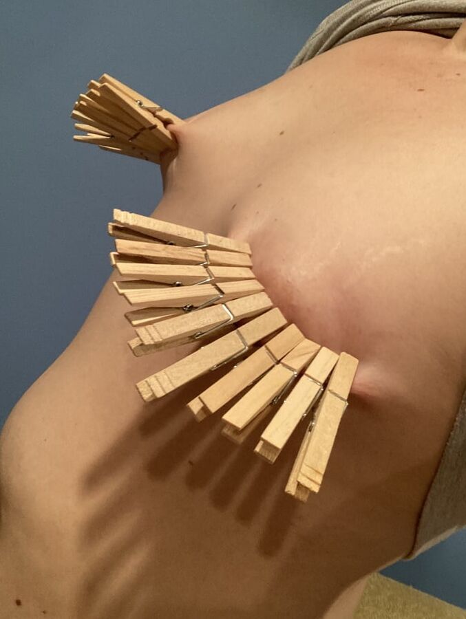Clothespins 2022