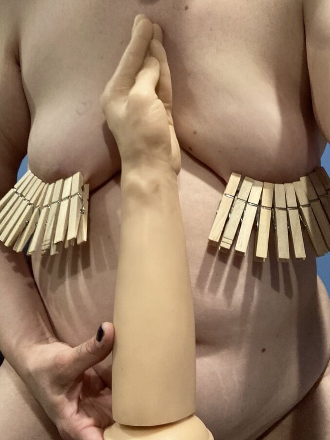 Clothespins 2022