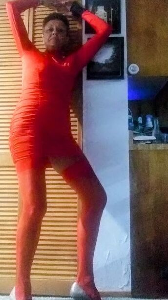 Who is the Lady in Red - cleanjean ... red lingerie that is!