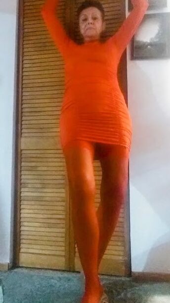 Who is the Lady in Red - cleanjean ... red lingerie that is!