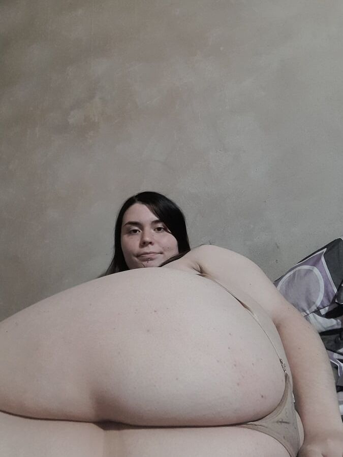 Go watch my videos and get a surprise in your messages babe