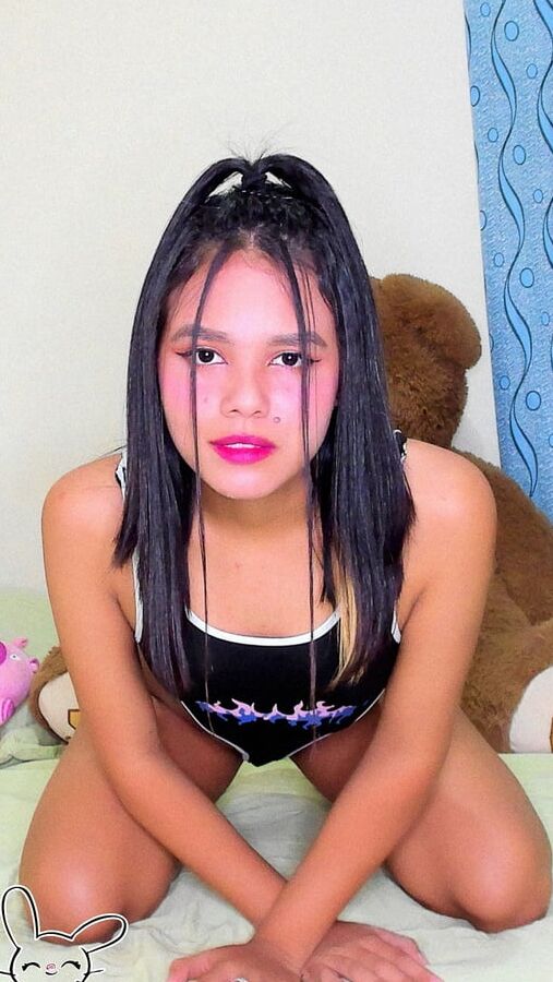 Modeling japan swimwear