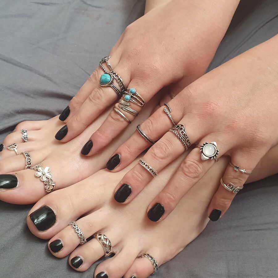 Empress Ember Feet 2