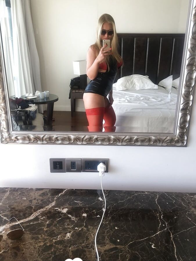 Astonishing girlfriend tries on a couple of outfits