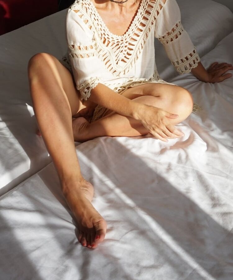 Selena's posing in a sunlight 22